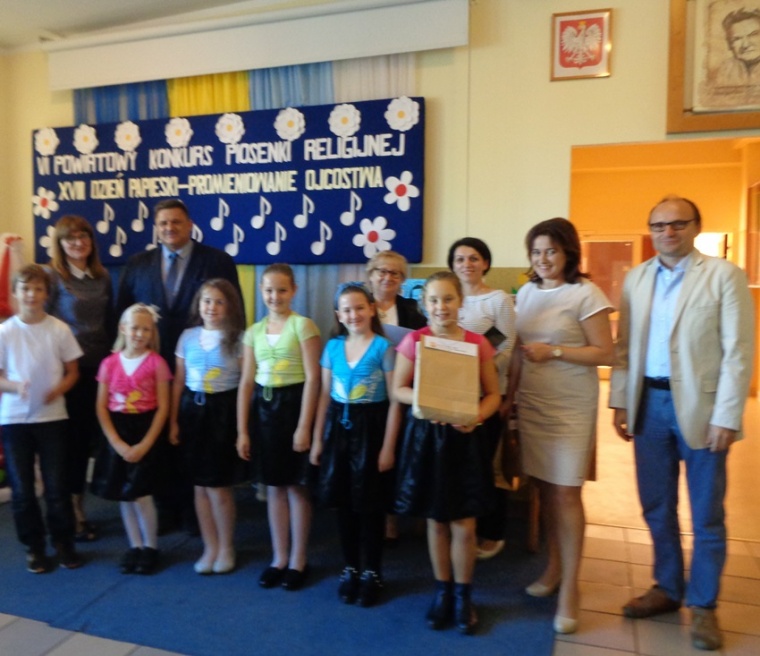 Gmina Inowrocław - VI Powiatowy Konkurs Piosenki Religijnej - XVIII Dzień Papieski