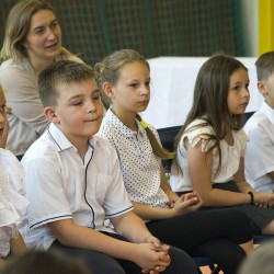 Gmina Inowrocław - Konkurs Polonistyczny - „Sportowcy czytają dzieciom. Wychowanie przez sport i czytanie” 