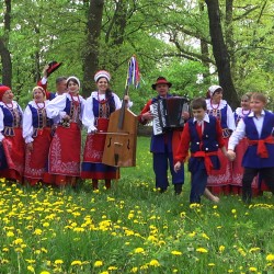 Gmina Inowrocław - Profilaktycznie i świątecznie w Cieślinie