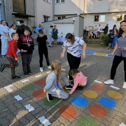 Gmina Inowrocław - Rodzinny festyn w szkole w Sławęcinku