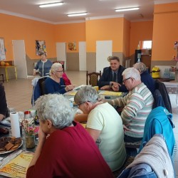 Gmina Inowrocław - Z wizytą w Mobilnych Klubach Seniora