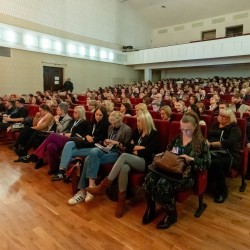 Gmina Inowrocław - Konferencja poświęcona nowoczesnej profilaktyce uzależnień