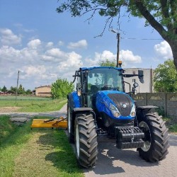 Gmina Inowrocław - Ciągnik New Holland już pracuje dla naszej gminy