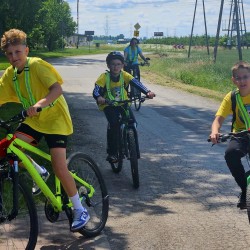Gmina Inowrocław - IV Rajd Rowerowy Szkoły w Jaksicach 