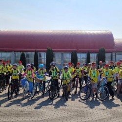 Gmina Inowrocław - IV Rajd Rowerowy Szkoły w Jaksicach 