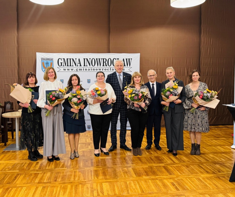 Gmina Inowrocław - Święto nauczycieli w Łojewie – Dzień Edukacji Narodowej