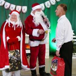 Gmina Inowrocław - Świąteczne Serce Żalinowa – wspólne spotkanie seniorów i bliskich