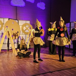 Gmina Inowrocław - Teatr pełen emocji, marzeń i ważnych spraw – za nami III Festiwal Małych Form Teatralnych